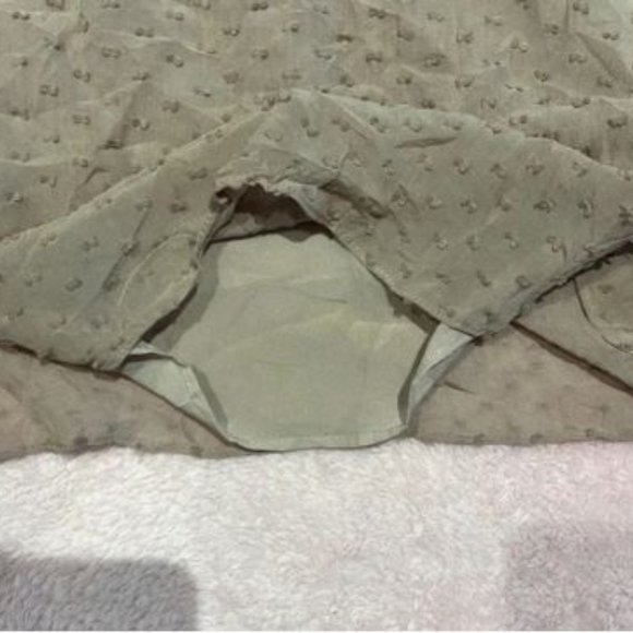 Babaton Aritzia "Augusta" Silk Swiss Dot Blouse - Picture 12 of 14